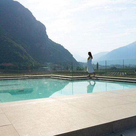 Art & Design Hotel Napura Terlano Bagian luar foto
