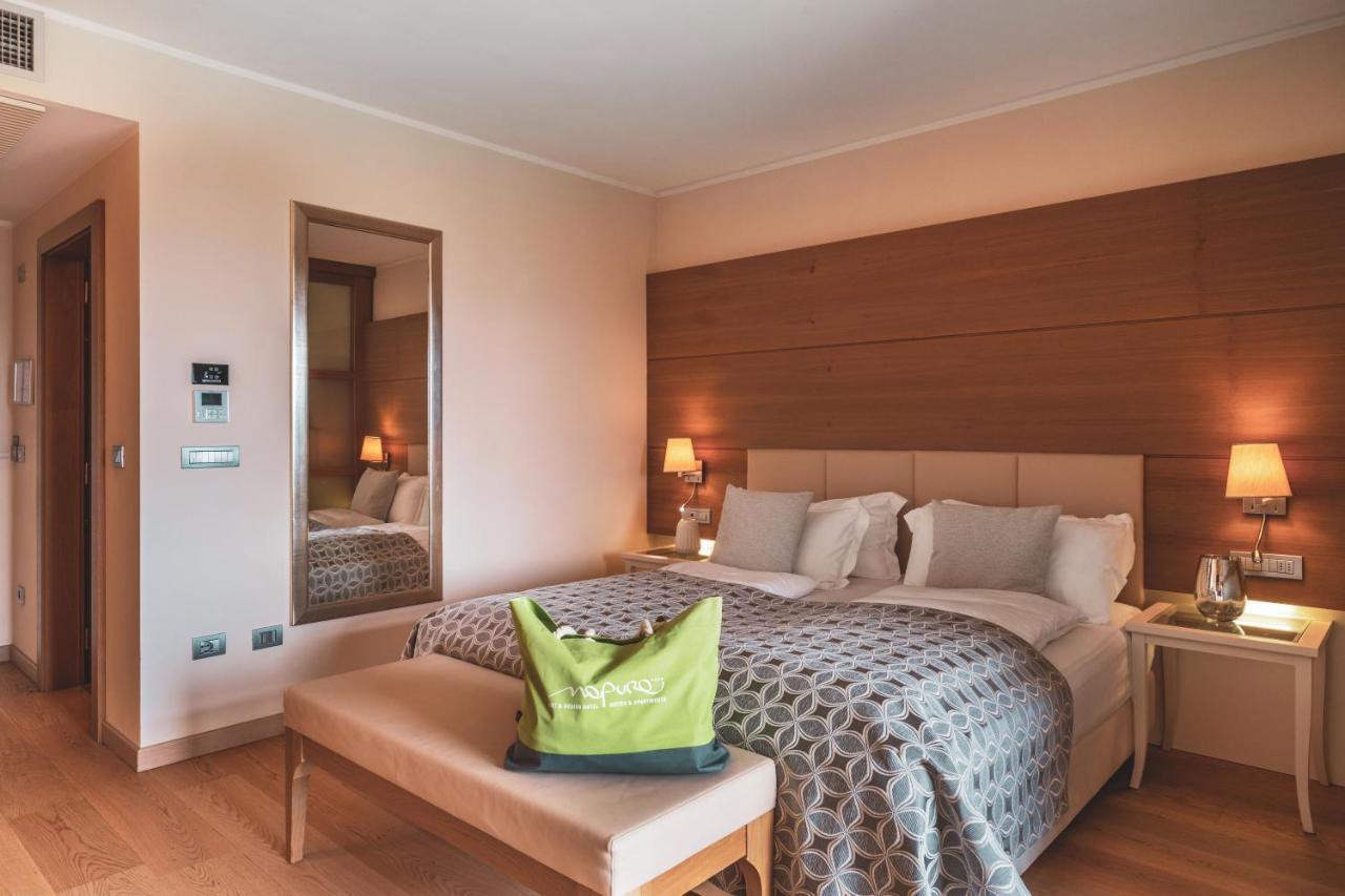 Art & Design Hotel Napura Terlano Bagian luar foto